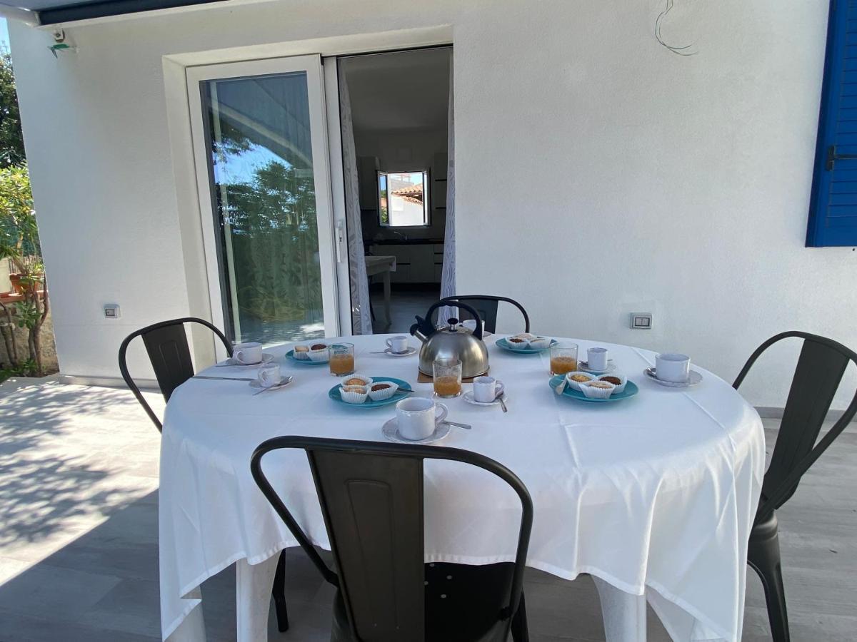Willa La Casa Sull'Acqua Olbia Zewnętrze zdjęcie